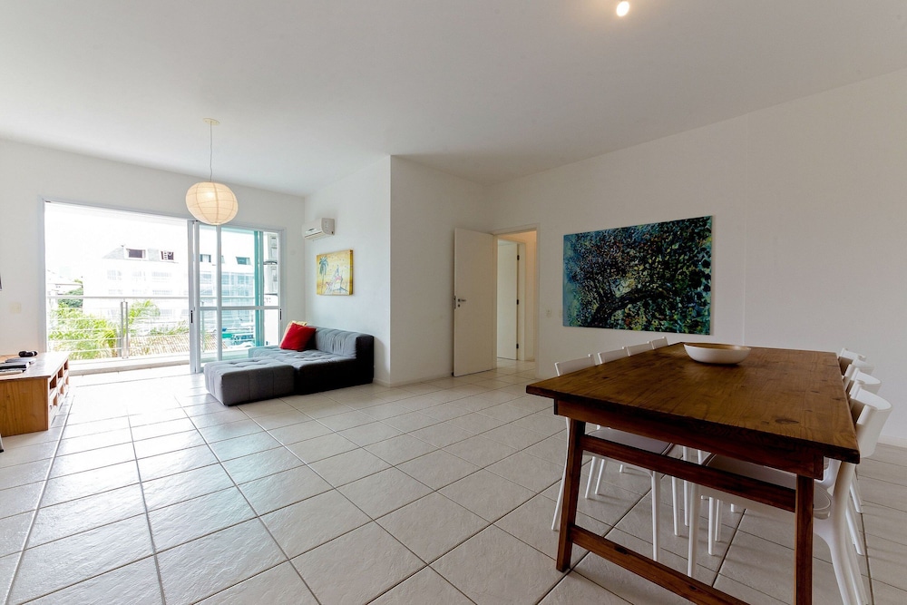 Apt With Pool 250m From Jurere Beach Aya201