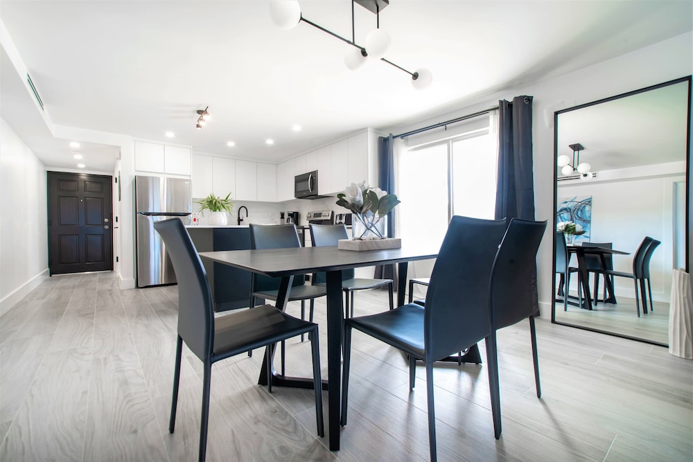 Cayman Luxury Rentals at Sunset Cove