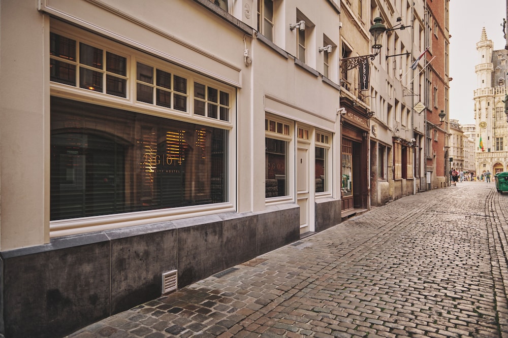 Hotel The Classic by 2GO4 Grand Place - Image 1