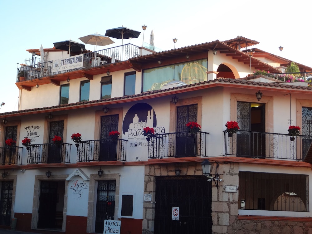 Taxco Guerrero Vacations - Hotel Plaza Rivera - Property Image 1
