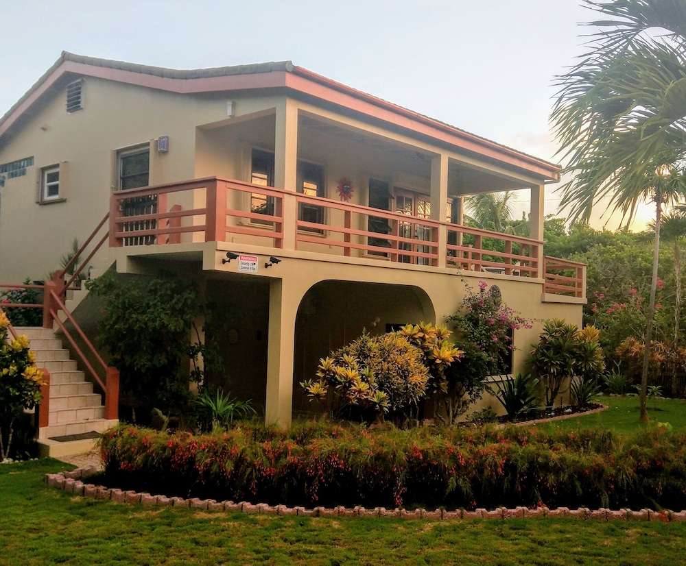 Hotel Tri Casa De Suenos - Image 1