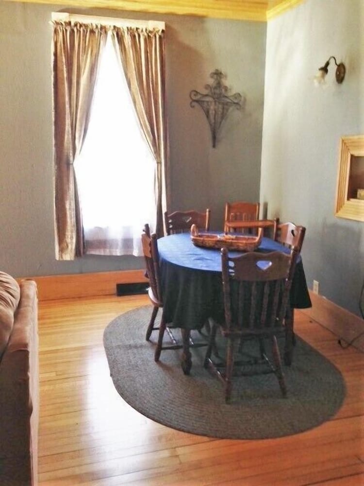 The Boarding House