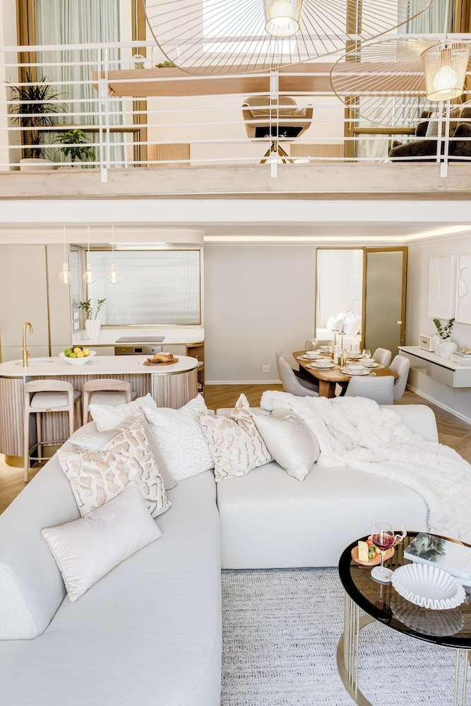 Luxury Loft 3 Ensuites Prime Cape Town Location