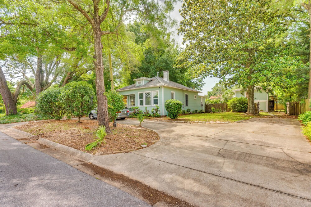 8 Mi to Pensacola Beach: Home w/ Private Pool