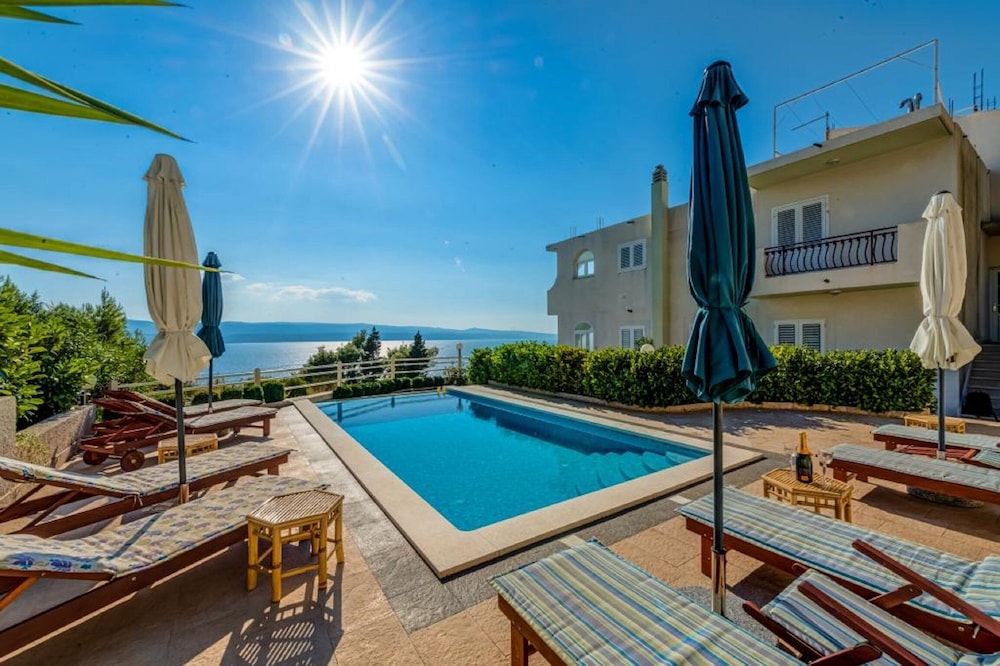 Apartment Tafra 2