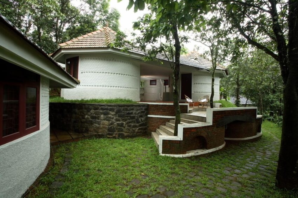 Green Berg Holiday Resorts
