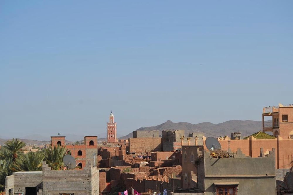 Dar Nadia Bendriss Ouarzazate Tabounte view 4