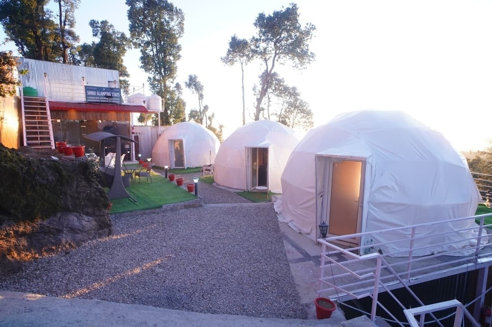 Shiku Glamping Stays