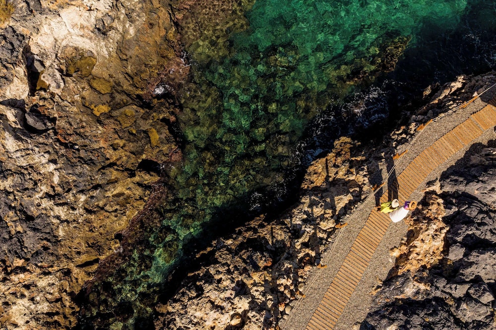 Aulus Chania Resort, Curio Collection by Hilton