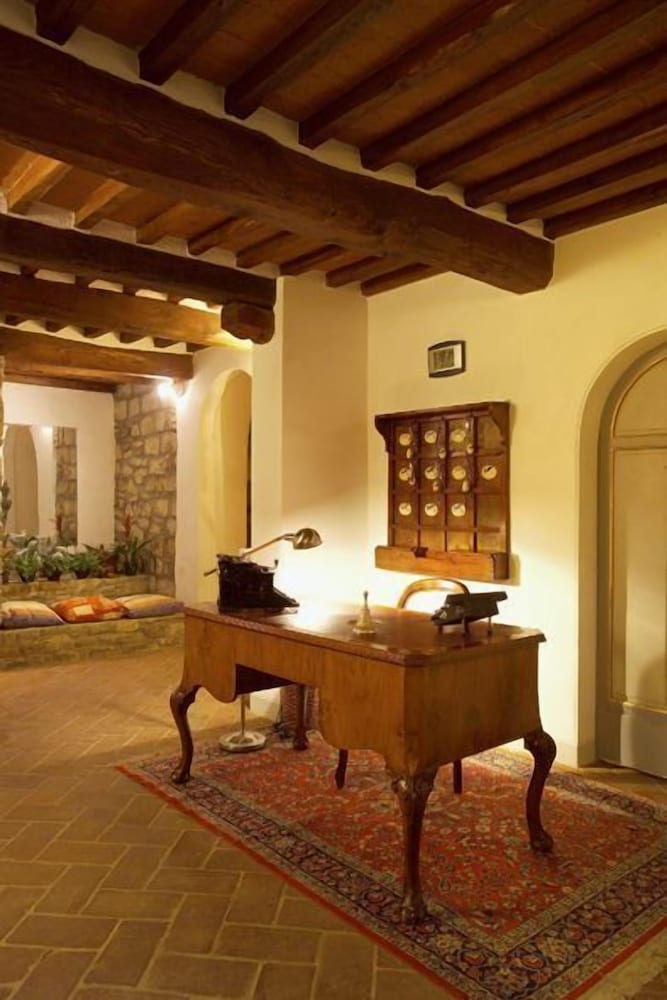 Country House La Locanda del Borgo view 3