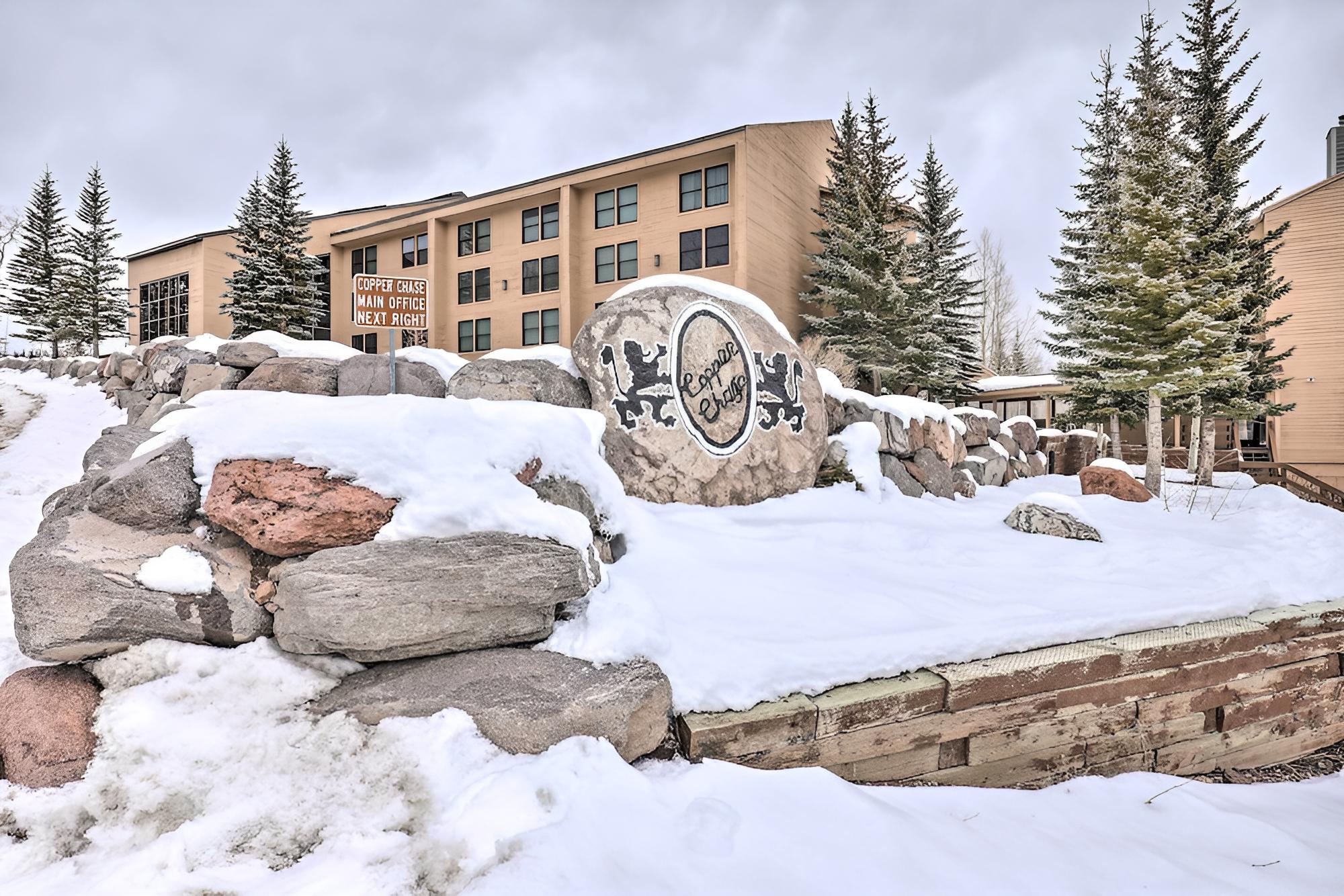 Copper Chase Condo < 1 Mile to Brian Head Skiing! view 5