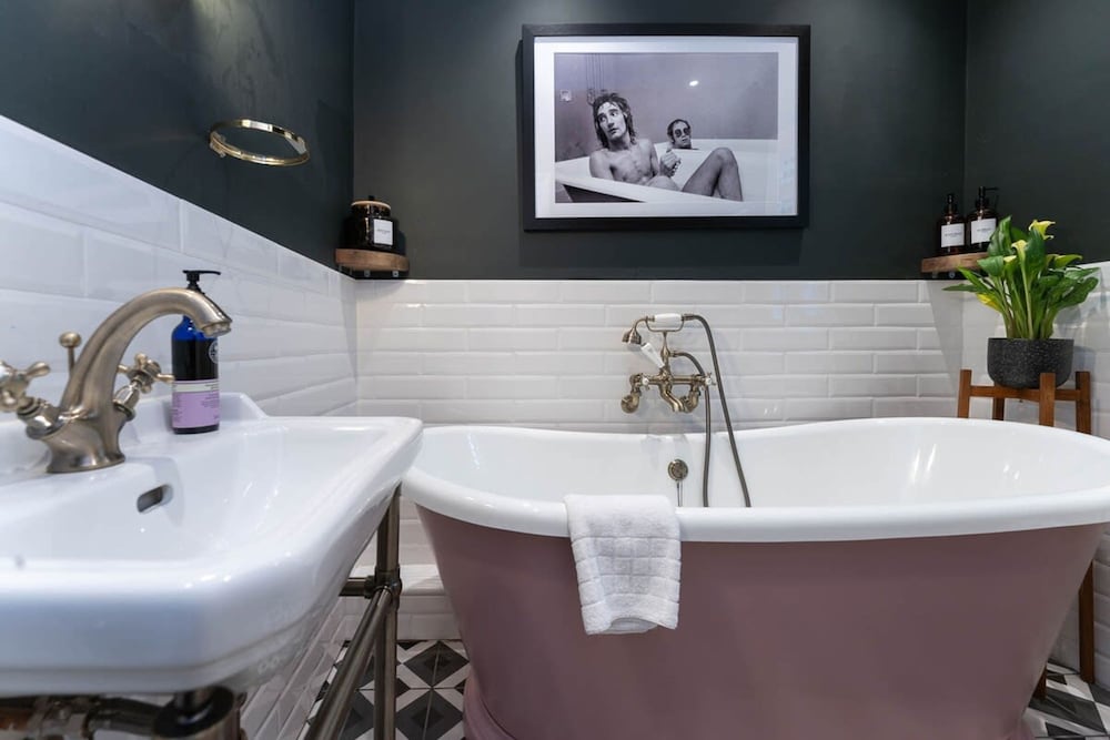 Host Stay Stanford Opulence