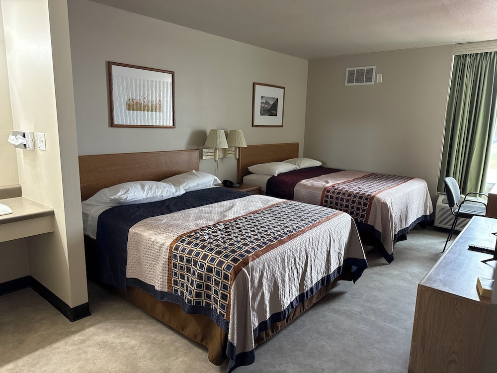 Smartwood Inn