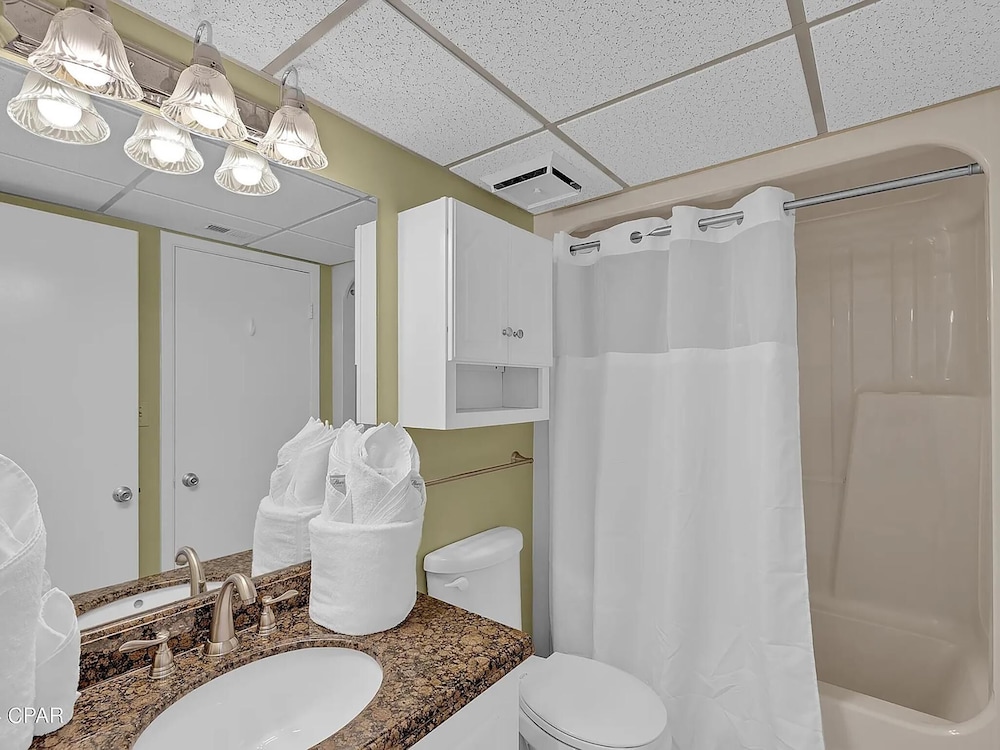 Edgewater Golf Villa 3101