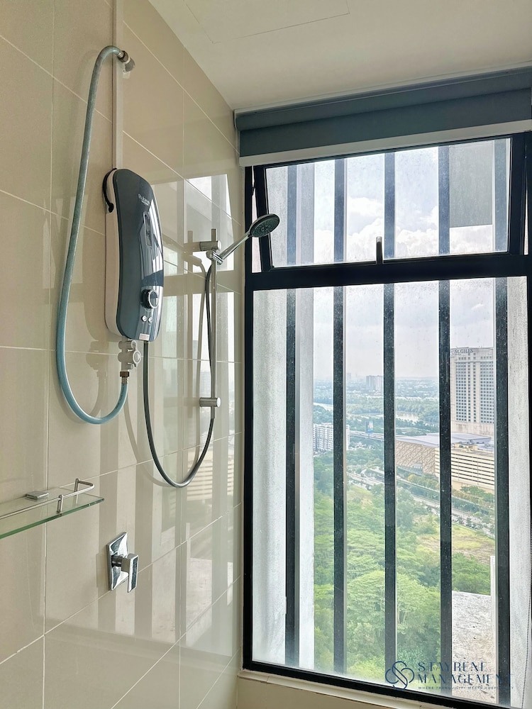 Southkey Mosaic Mid Valley by Stayrene