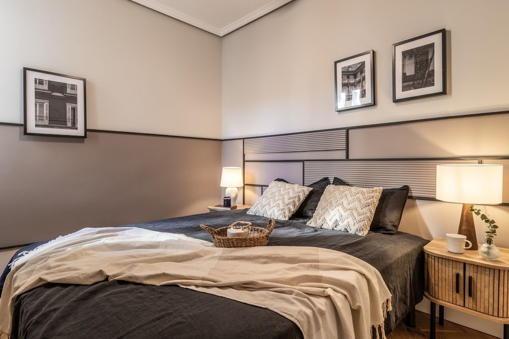 Atazar - 3 Bedroom in Recoletos