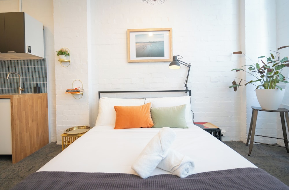 Kozyguru | Chic Studios | Oasis In The Heart Of Darlinghurst