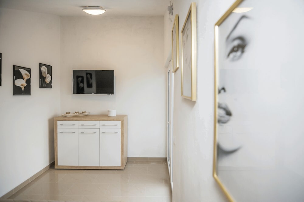Apartments Kosic view 2