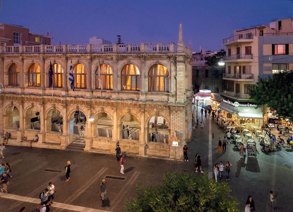 Heraklion's Heart
