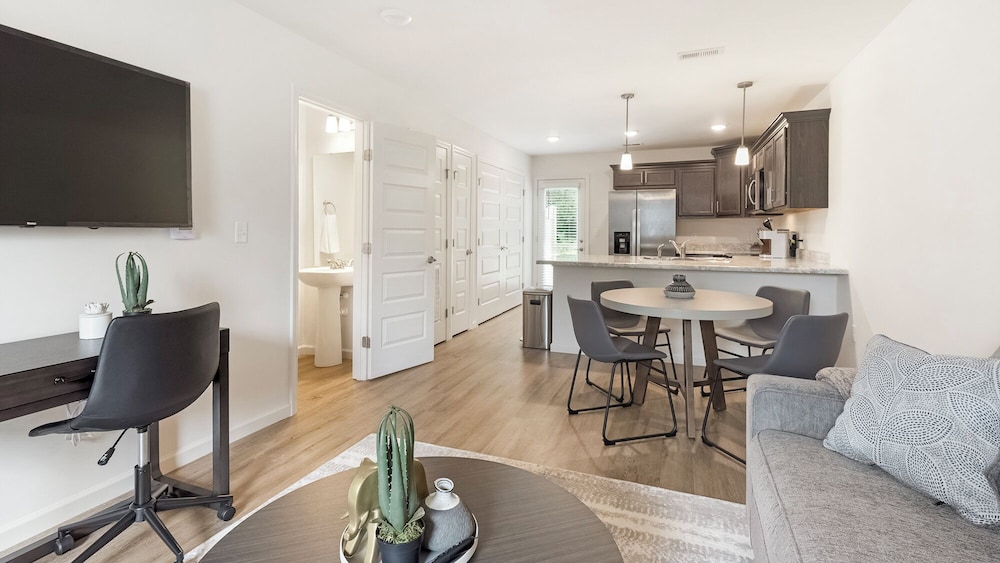 Landing Apartments - Lyman