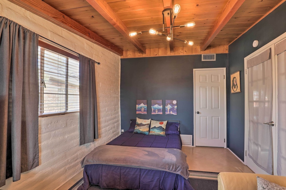 Vibrant Tucson Home: Pool, Hot Tub & Fire Pit view 5