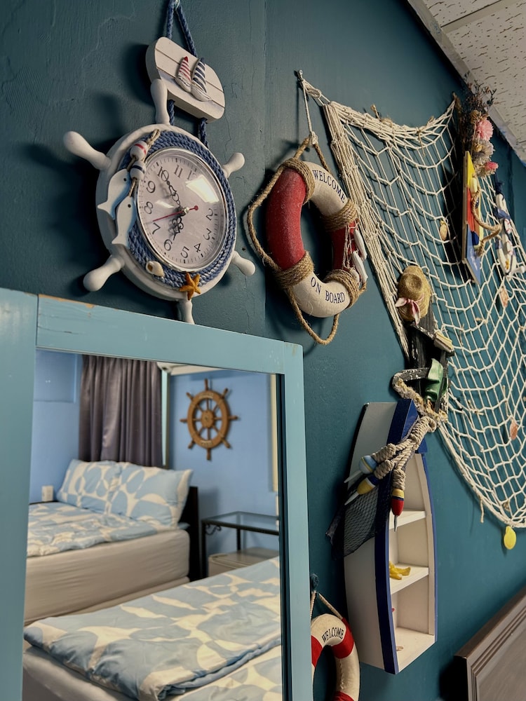 Ximen Triple Tiger Hostel
