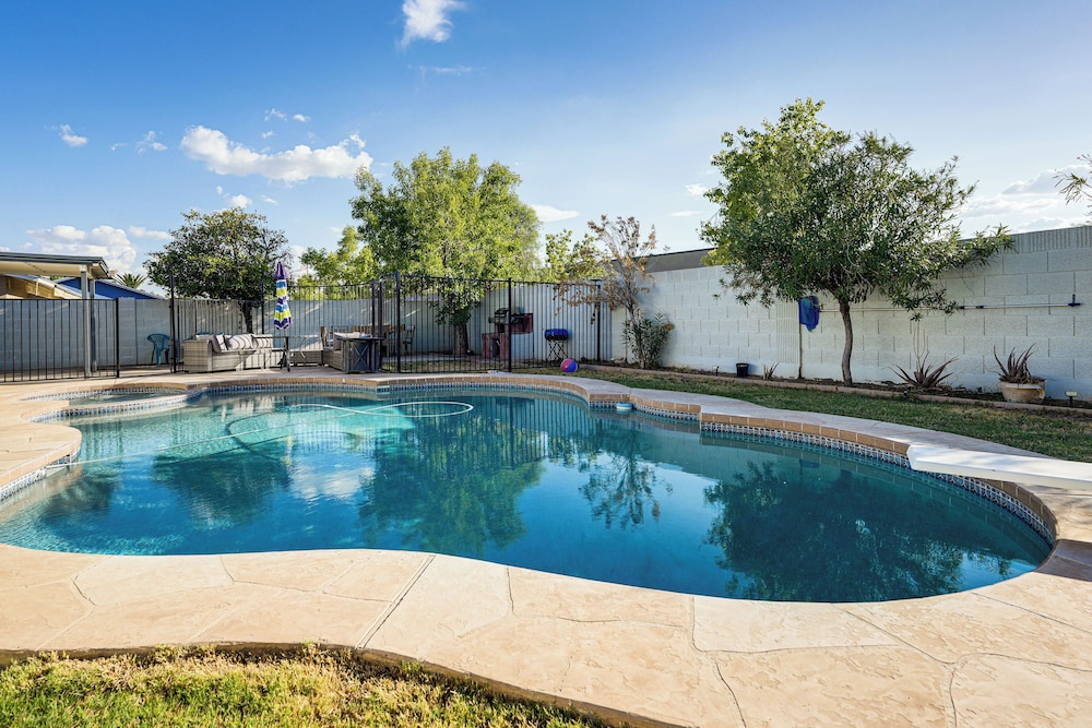 Mesa Oasis w/ Diving Pool By Spring Training, Dtwn