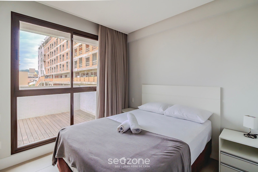 CSD - Apartments Near Bombas Beach