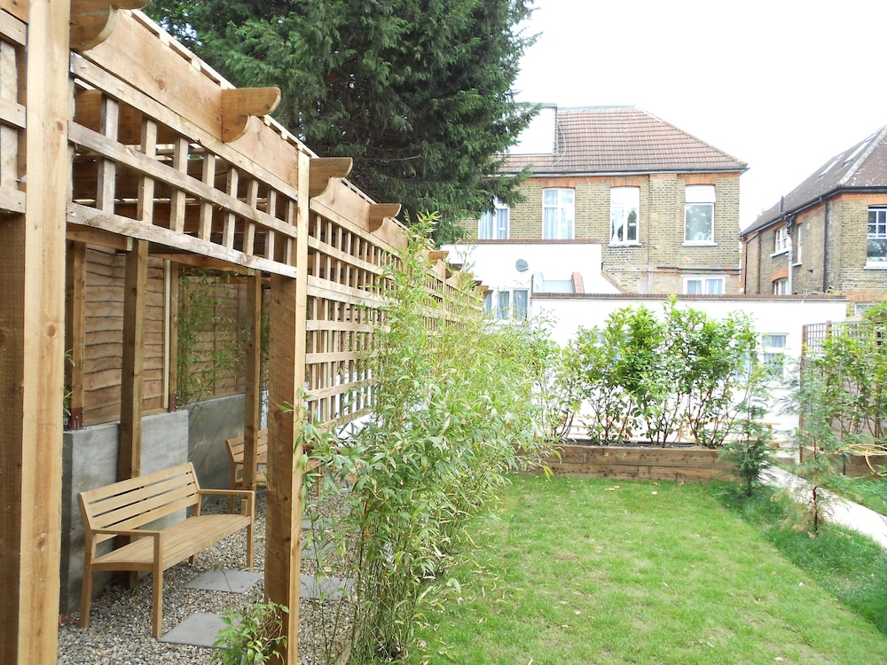 outdoor bbq area