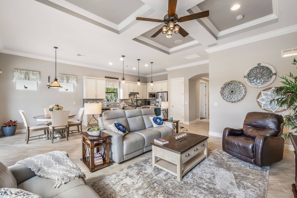 12894 Epping Way