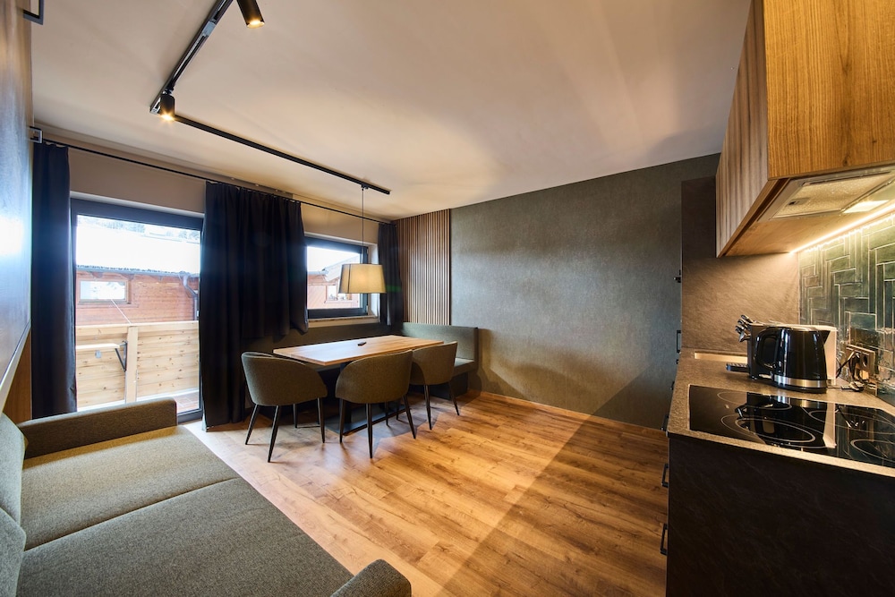 MiLa Apartments