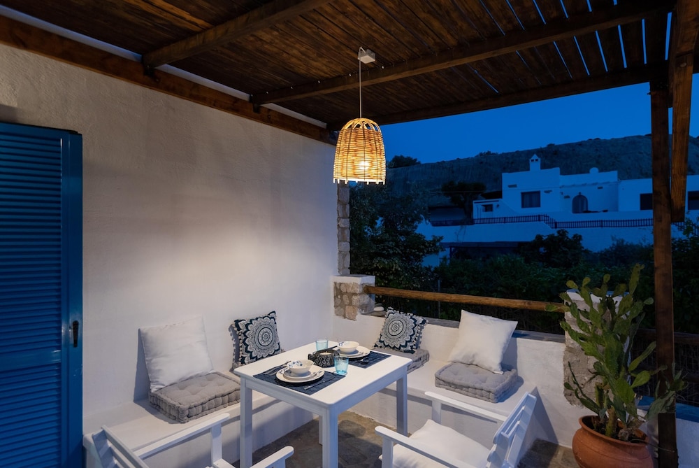 Agnanti Beach Studios