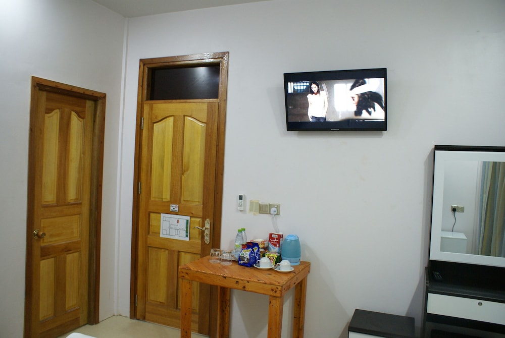 Hulhudheli Inn