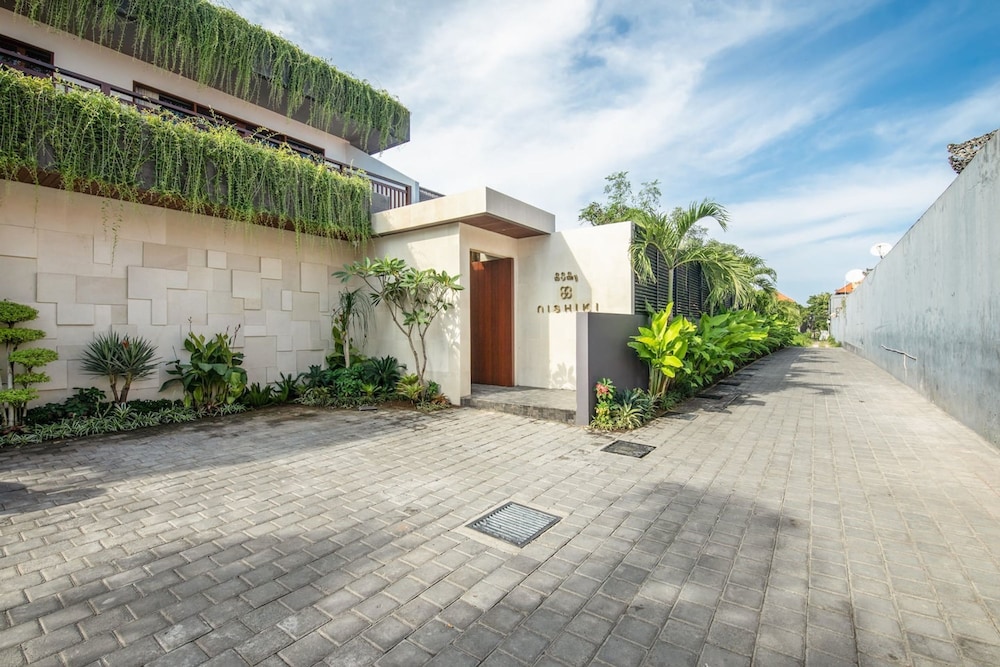 Nishiki 5BR Villa Epitome Lux Seminyak