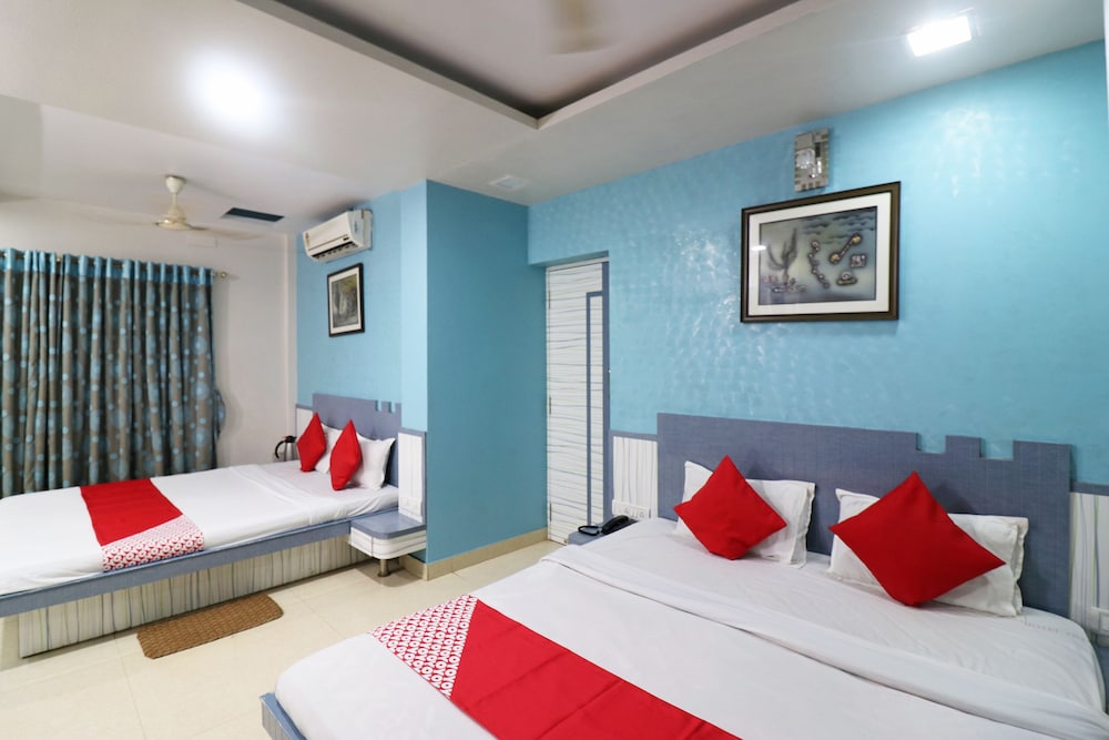OYO 12769 Hotel Artland view 2