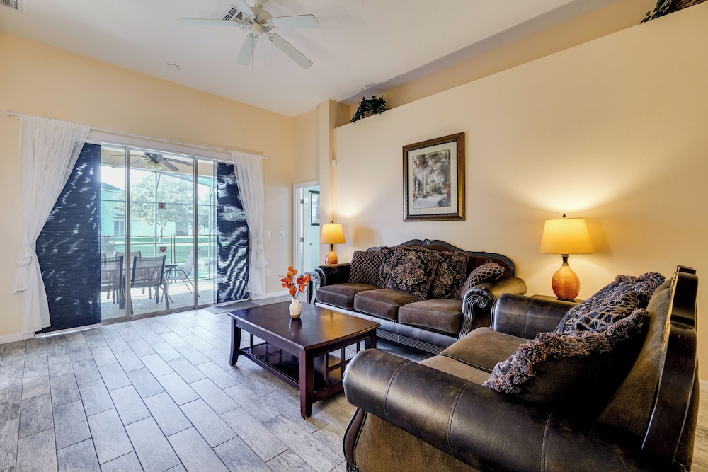 Lake Access & Lanai: Haines City Family Home!
