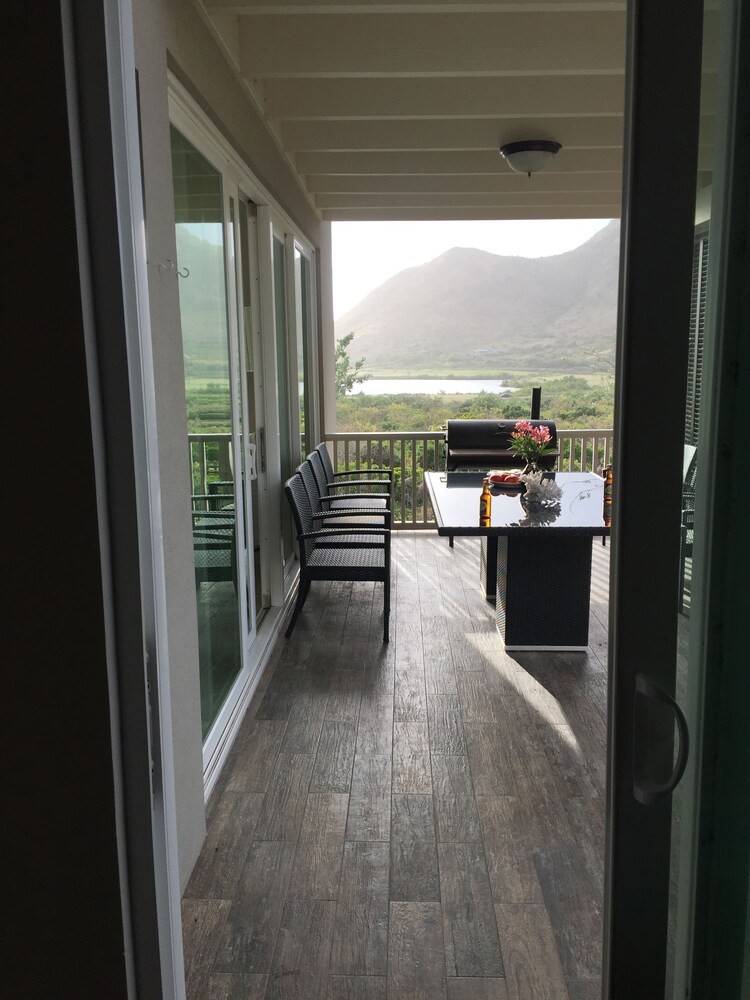 2 Bedroom Bungalow-Style Villa