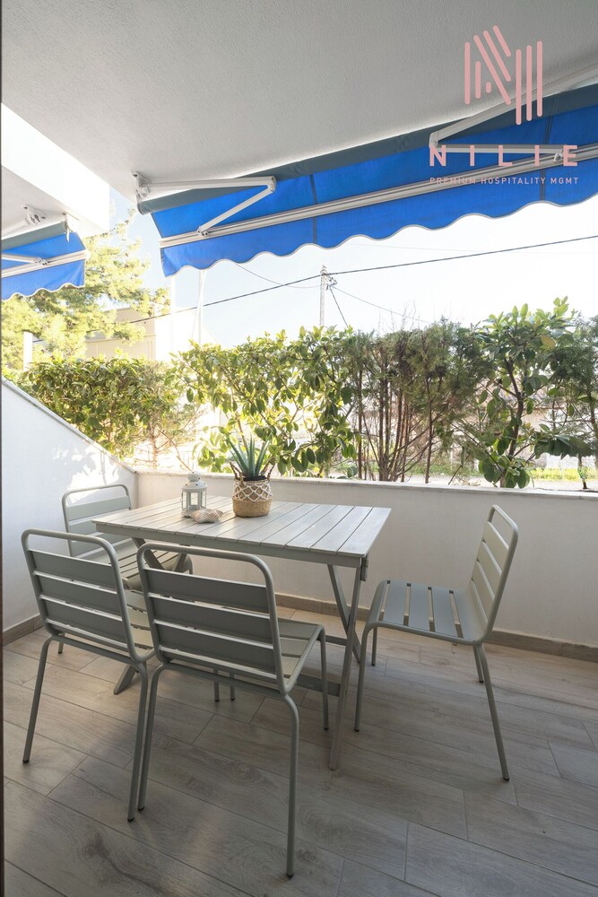 Azur Residences, Nilie Hospitality MGMT