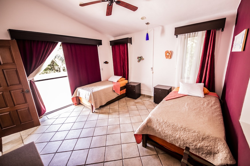Villa Beach Adventure Relax Holiday Private Pool BBQ Maid Service Golf