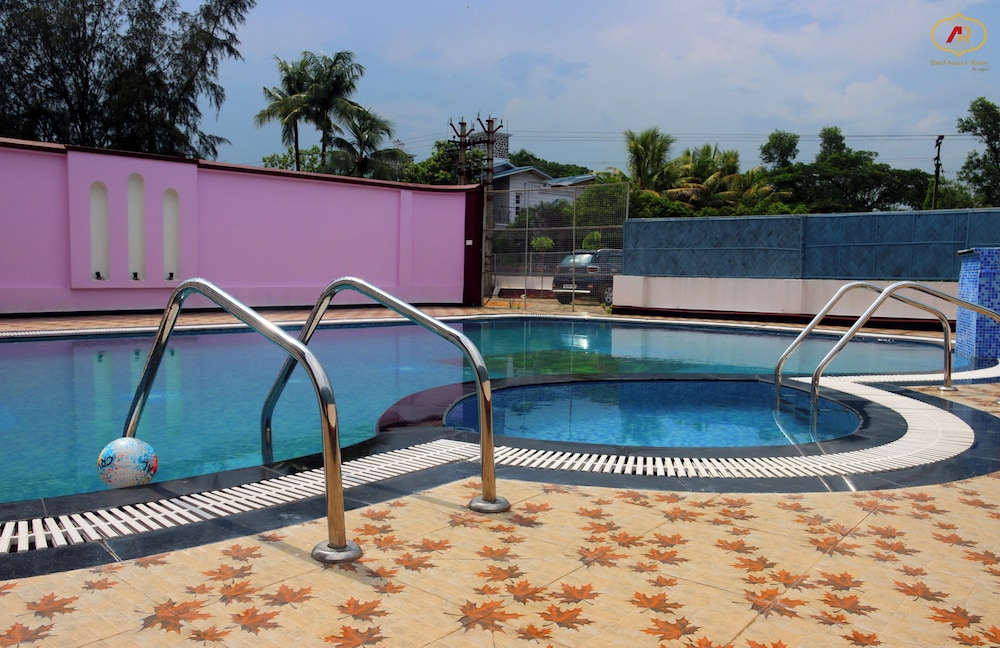Hotel Aayes & Resort