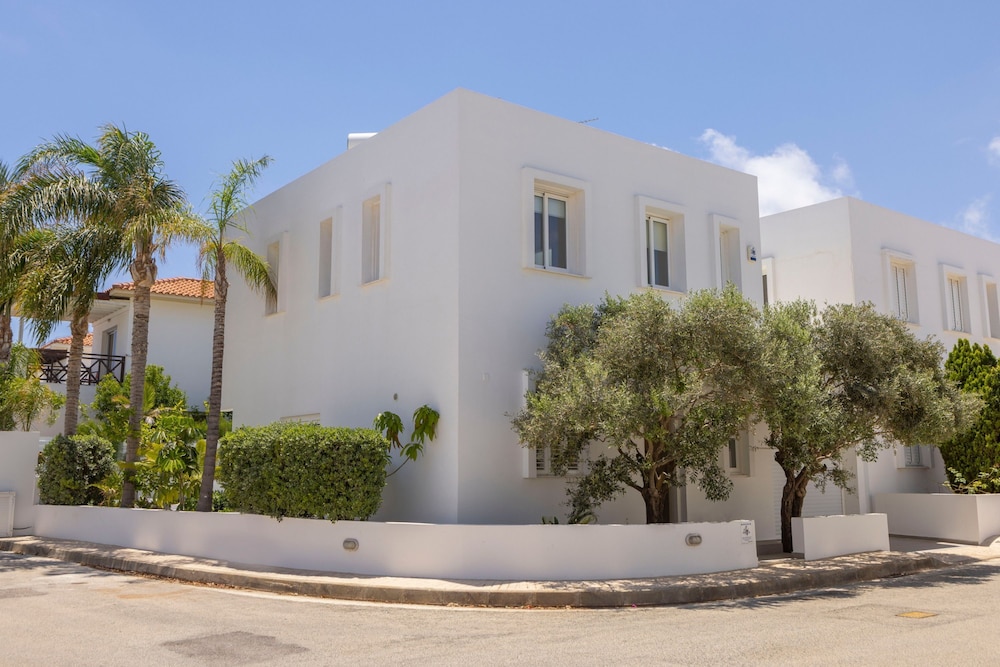 Protaras Narcissos Seaside Villa 16