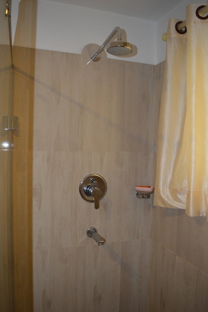 First Apartment 1bhk Thamel 5 min Walk 1st Floor