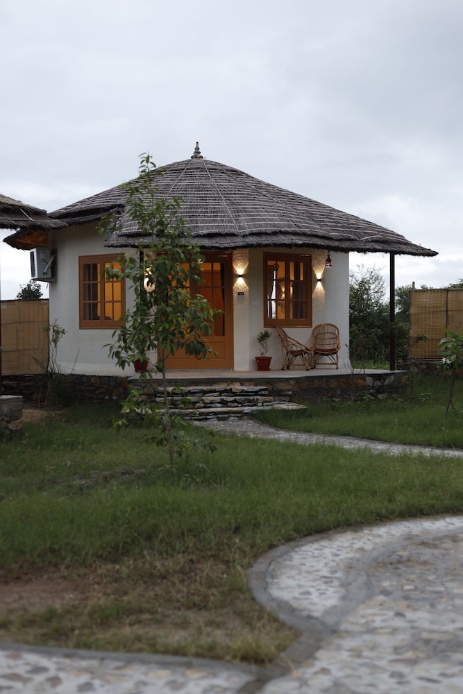 The Jawai Vanya Bagh Resort By Lavender Hotels