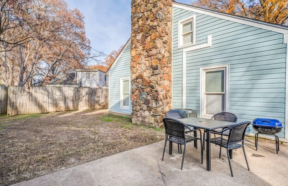 Parnassus Cottage