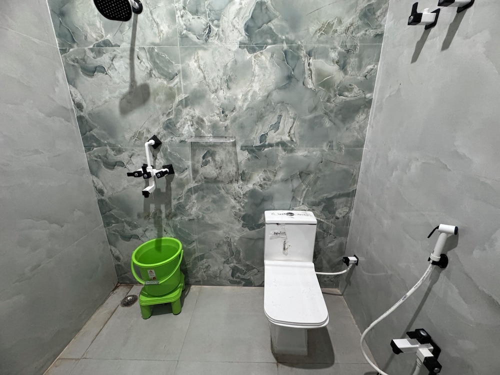 Vimla Residency Hotel Near Prem Mandir