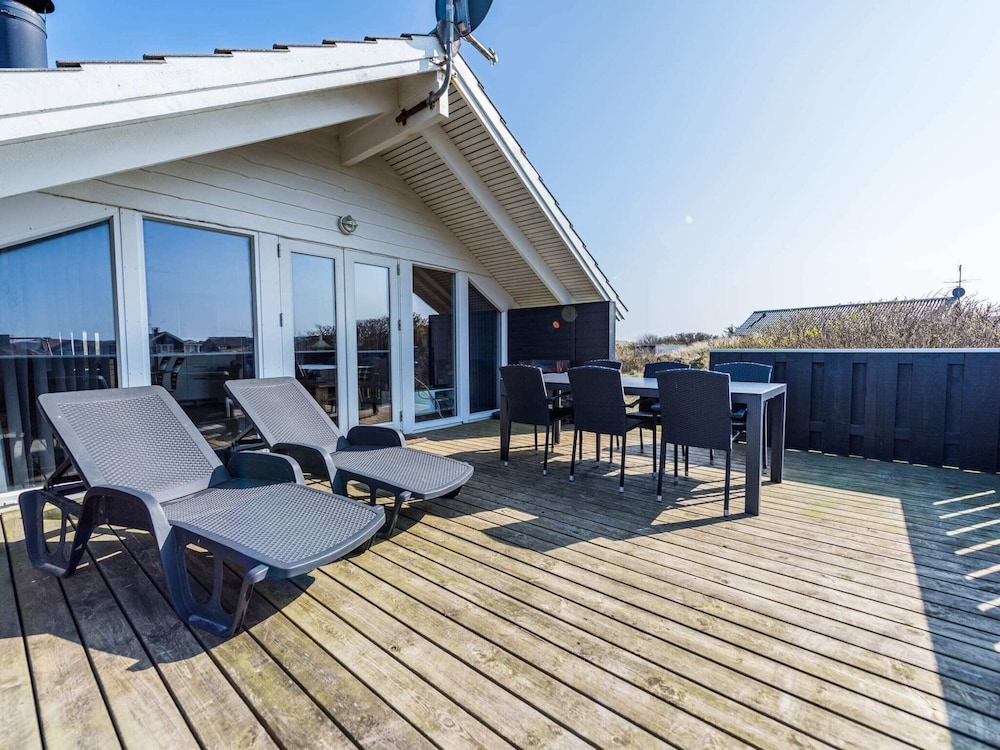 6 Person Holiday Home in Hvide Sande