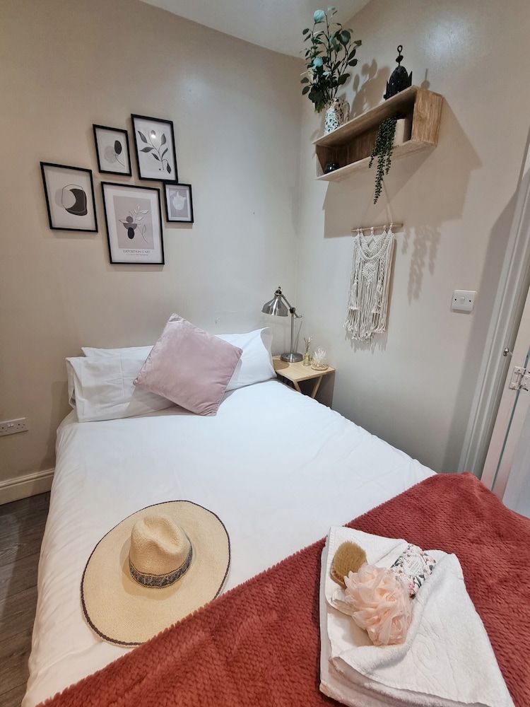 4Bed 3Bath - 8min to London Bridge