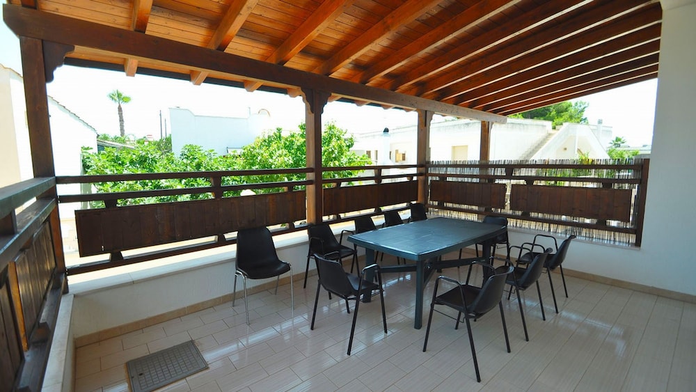 Villa Romano 9 Guests Torre Suda