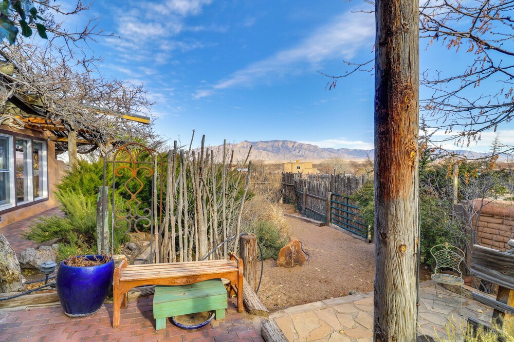 Spacious Mtn-view Gem in Corrales!