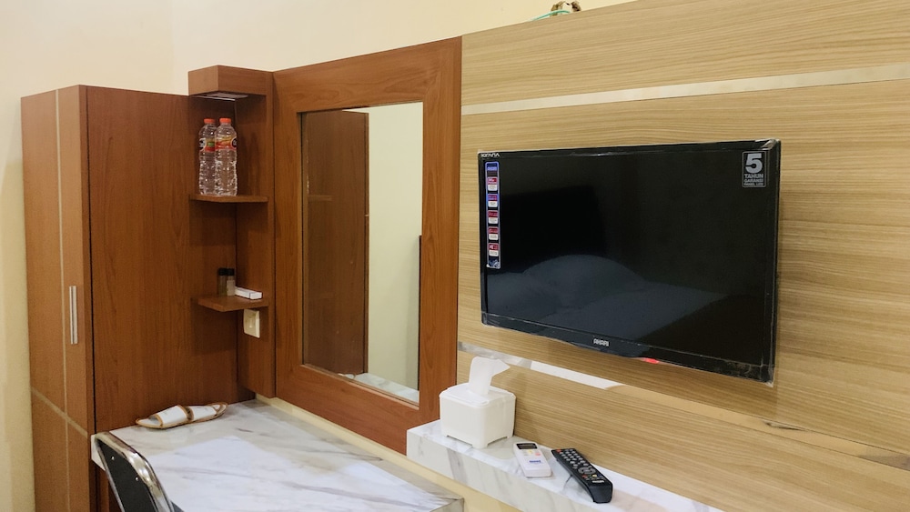 Asmi Hotel view 4